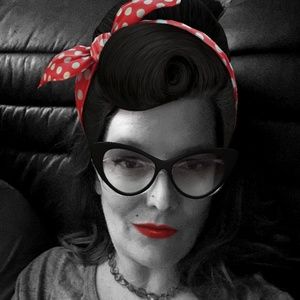 Meet your Posher, Melissa